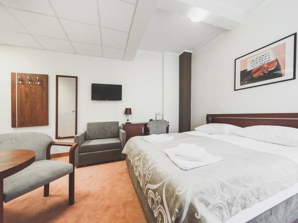 Hotell Chmielna 2*